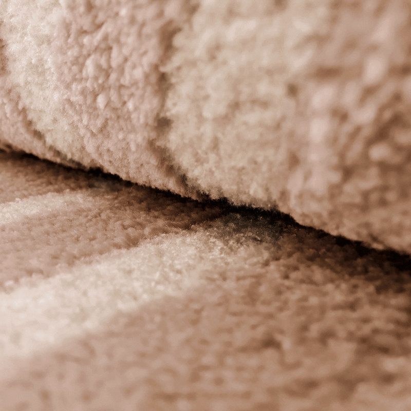 Tapis OLGA moka motif en relief 120x160 cm