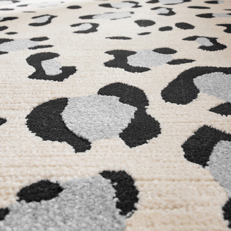 Tapis SAVA crème effet léopard 160x230 cm