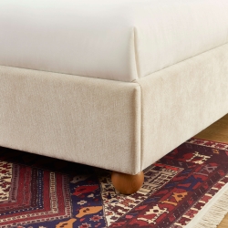 Lit coffre PILKA 180x200 tissu chenille beige sommier inclus