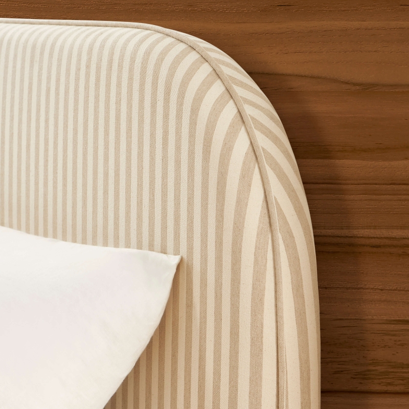 Lit coffre PILKA 140x190 tissu rayé beige et écru sommier inclus