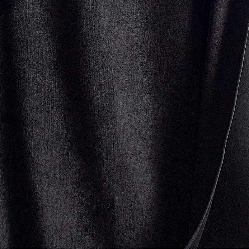 Rideau TYKA isolant, phonique et occultant noir 140x180cm