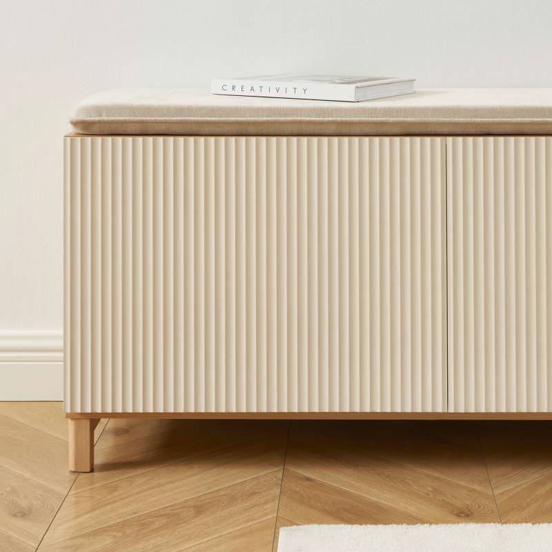 Banc à chaussures ORCA effet chêne et portes beiges