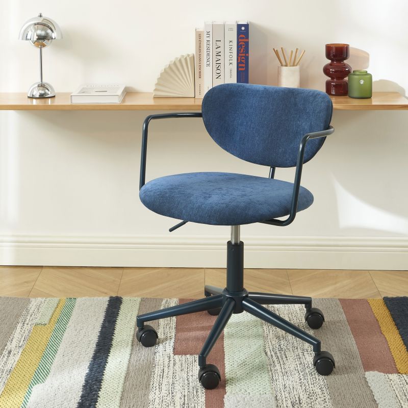 Chaise de bureau PANTONE tissu bleu nuit avec roulettes