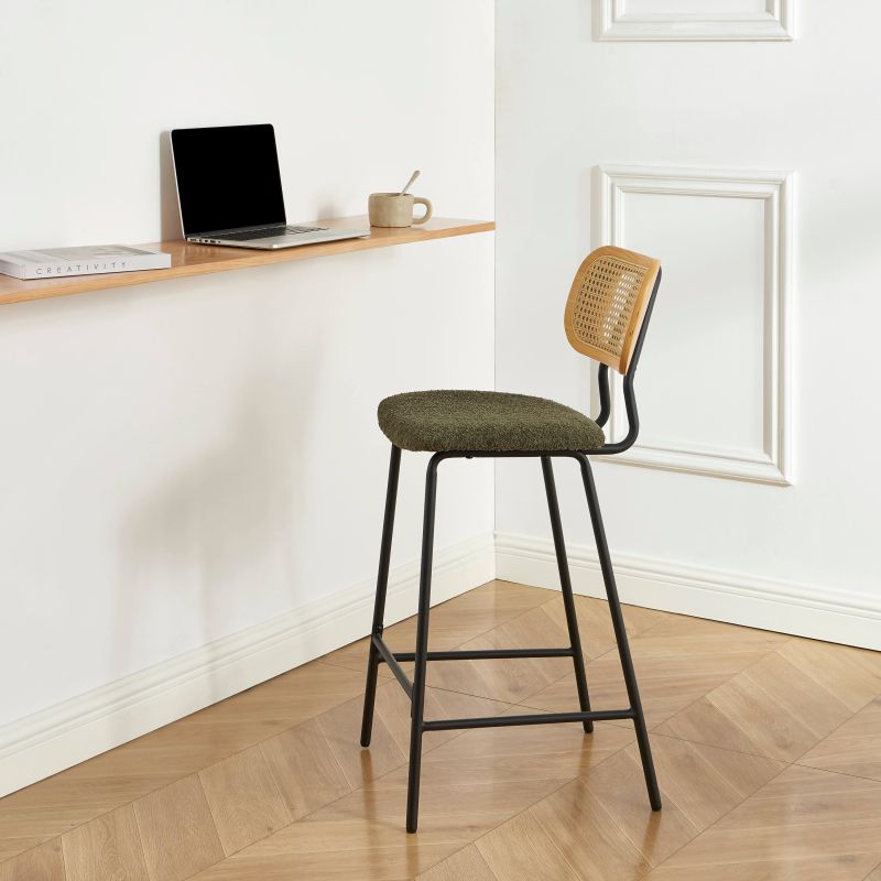 Lot de 2 tabourets TINA tissu bouclette vert et cannage rotin