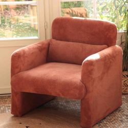 Fauteuil OMA tissu brique