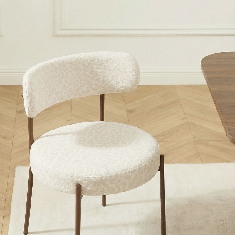 Lot de 2 chaises NOA tissu léopard écru pieds métal finition noyer