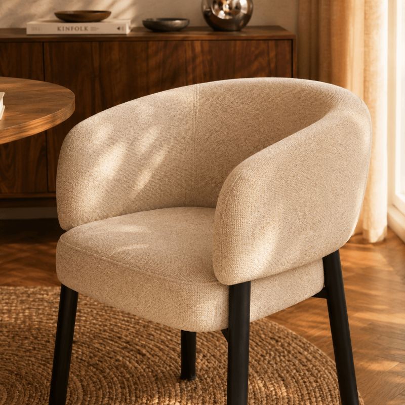 Fauteuil de table ABELIA velours beige et pieds métal noir