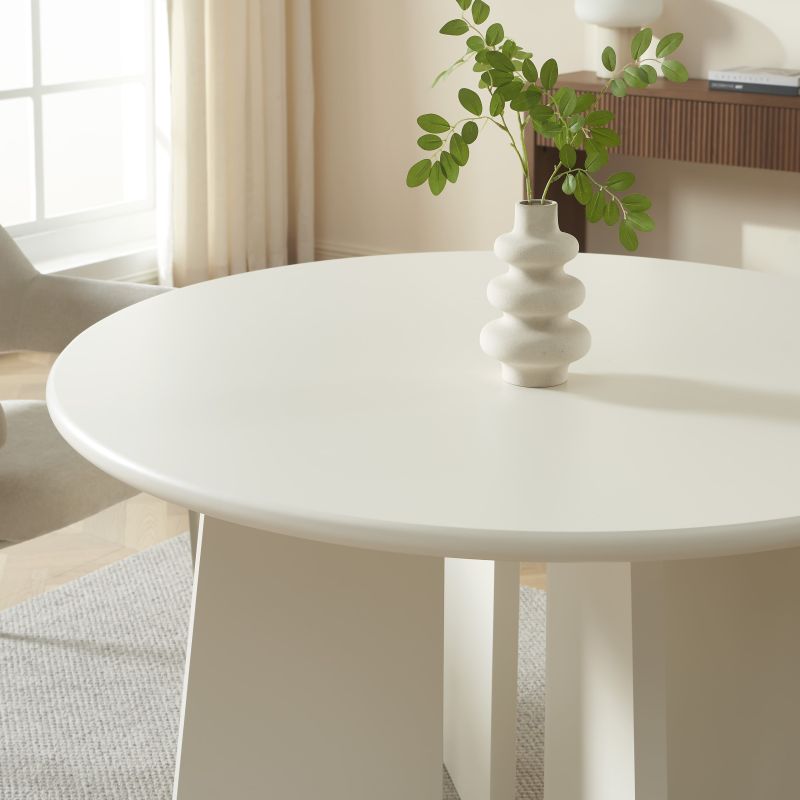 Table à manger JALIA laquée cachemire