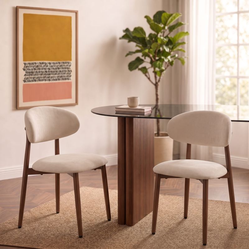 Lot de 2 chaises CAYO tissu beige et pieds effet noyer